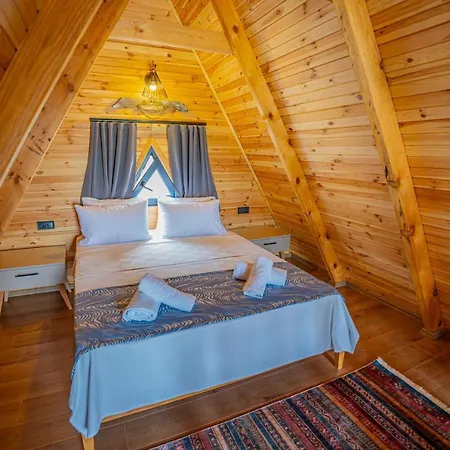 אתר קמפינג Aronia *